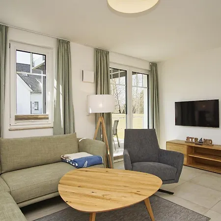 Апартаменты Rex Rugia Fewo12-3 Mit Schwimmbad Und Saunanutzung Im Ahoi-erlebnisbad Sellin Лоббе